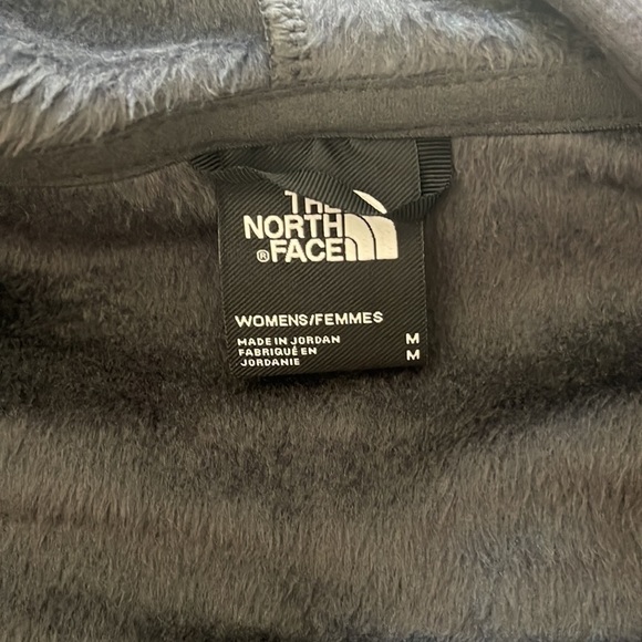 The North Face Women’s Everyday Full-Zip Hoodie in Dark Grey Heather, Medium - Picture 16 of 17
